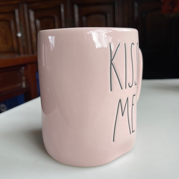 Rae Dunn Ceramic Pink Coffee Mug Kiss Me 16 Oz - Picture 7 of 10